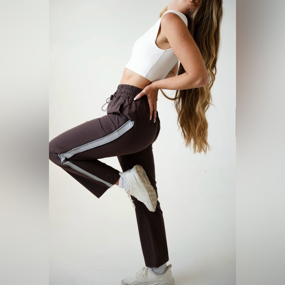 Savvi Rick Pant – Espresso | Contrast Stripe | Nylon Ripstop | MSRP $105
